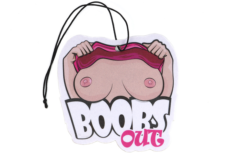 illatosito_boobsout1 Boobs Out autóillatosító - Image 1